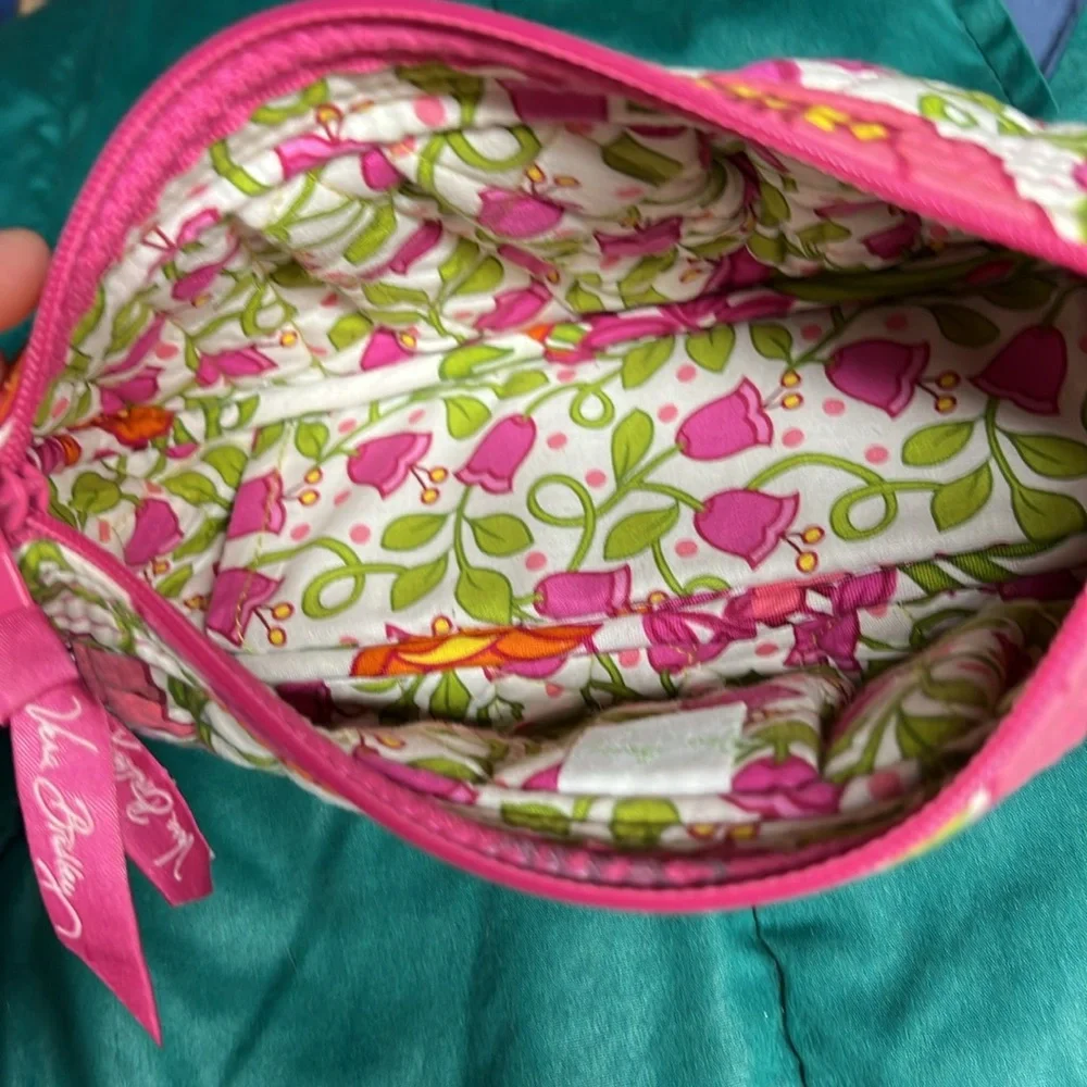 Vera Bradley. Good used condition has a tiny pin hole see photo. - Picture 3 of 4